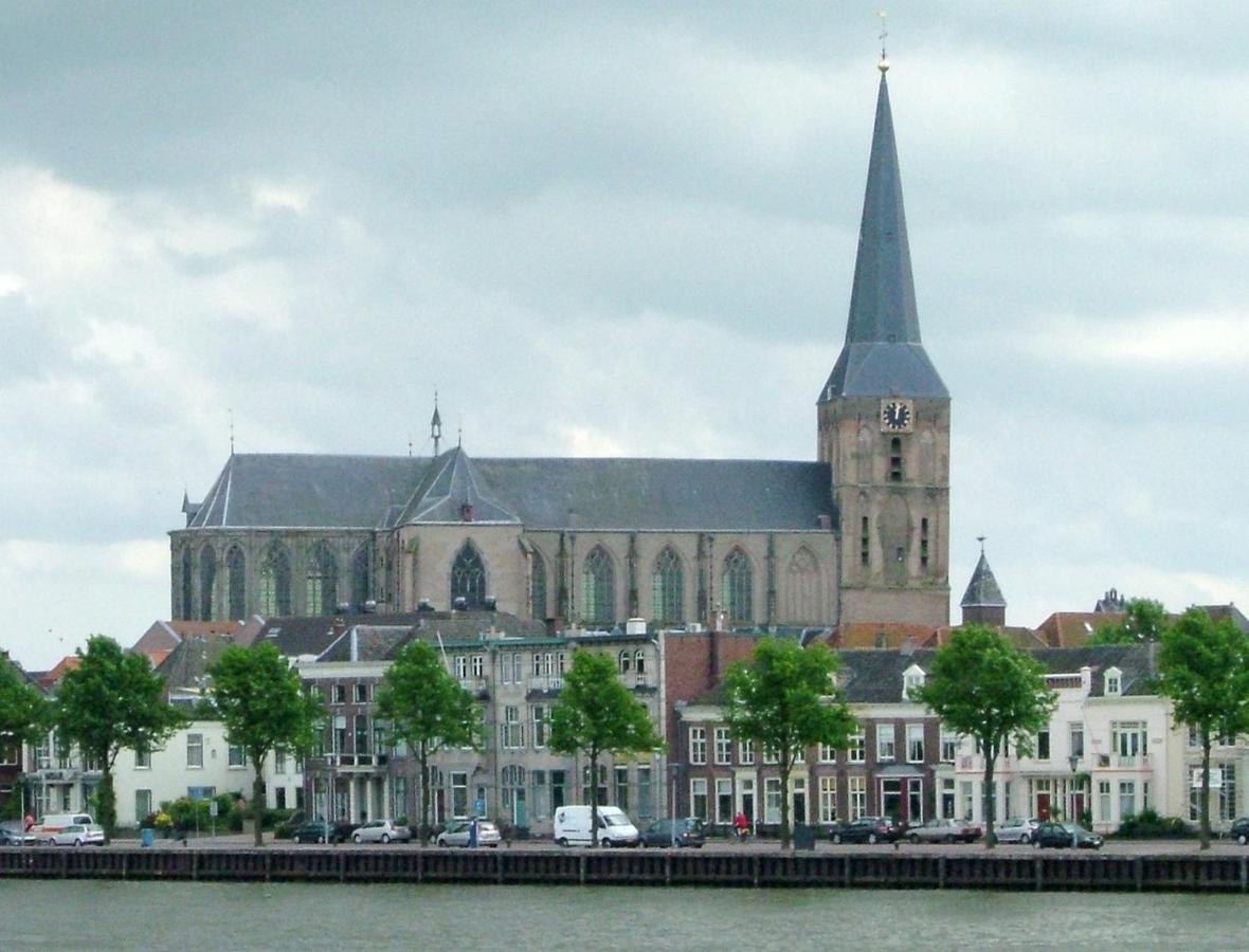 캠펜 De Zevenster "Gevestigd Aan De Winkelstraat" B&B 객실 사진