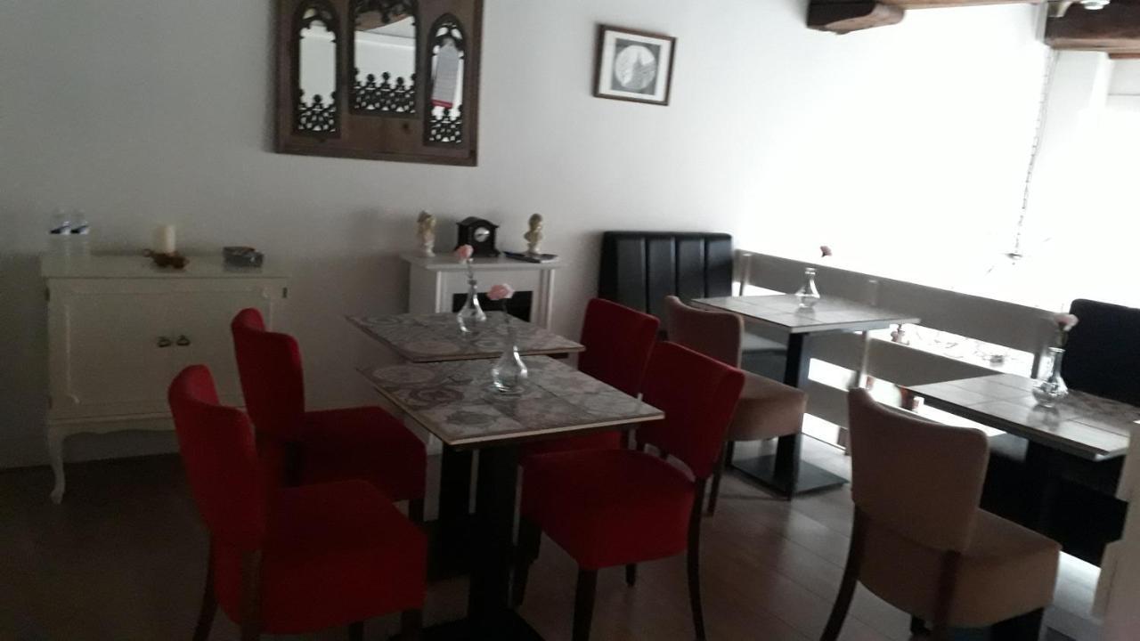 캠펜 De Zevenster "Gevestigd Aan De Winkelstraat" B&B 외부 사진