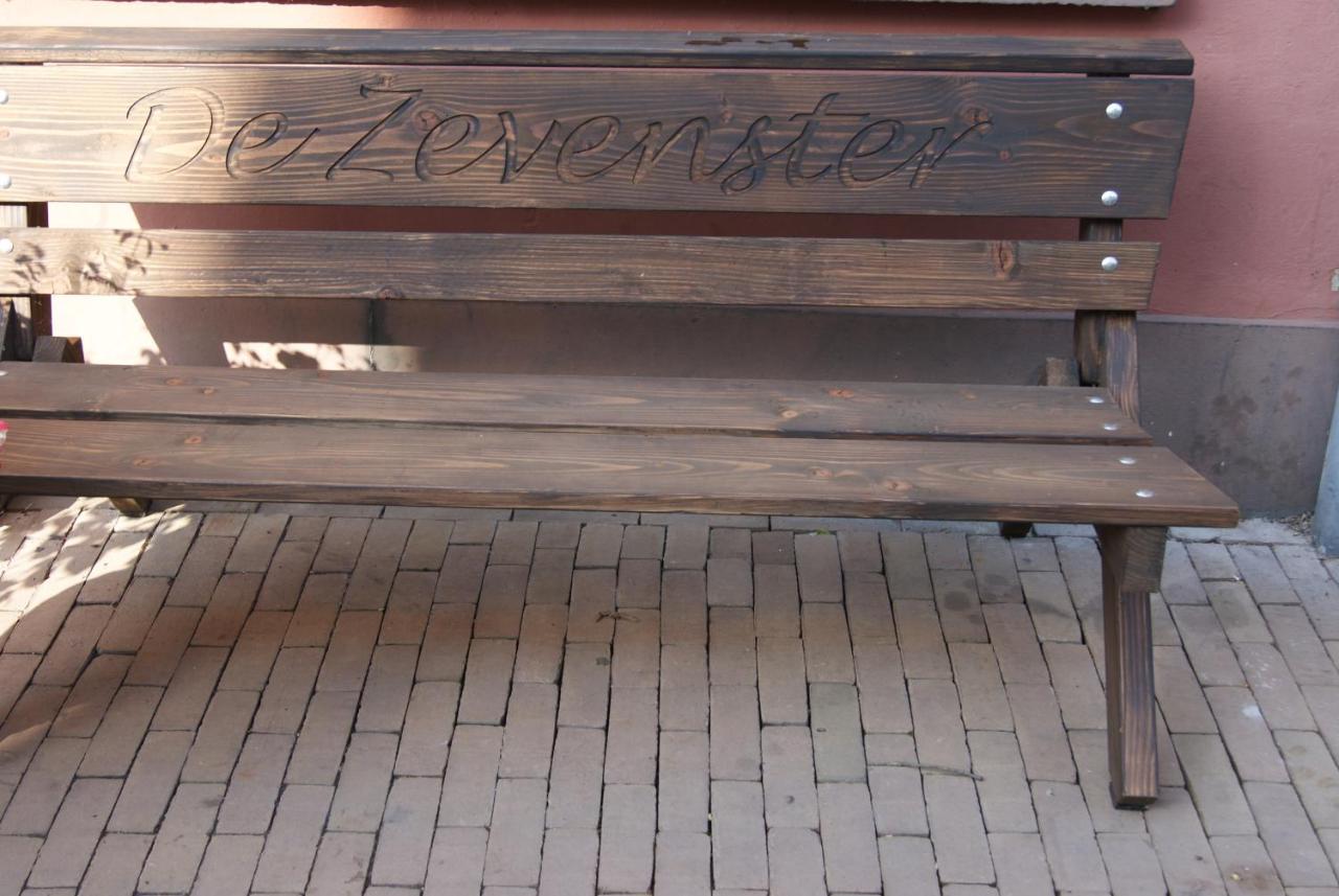 캠펜 De Zevenster "Gevestigd Aan De Winkelstraat" B&B 외부 사진