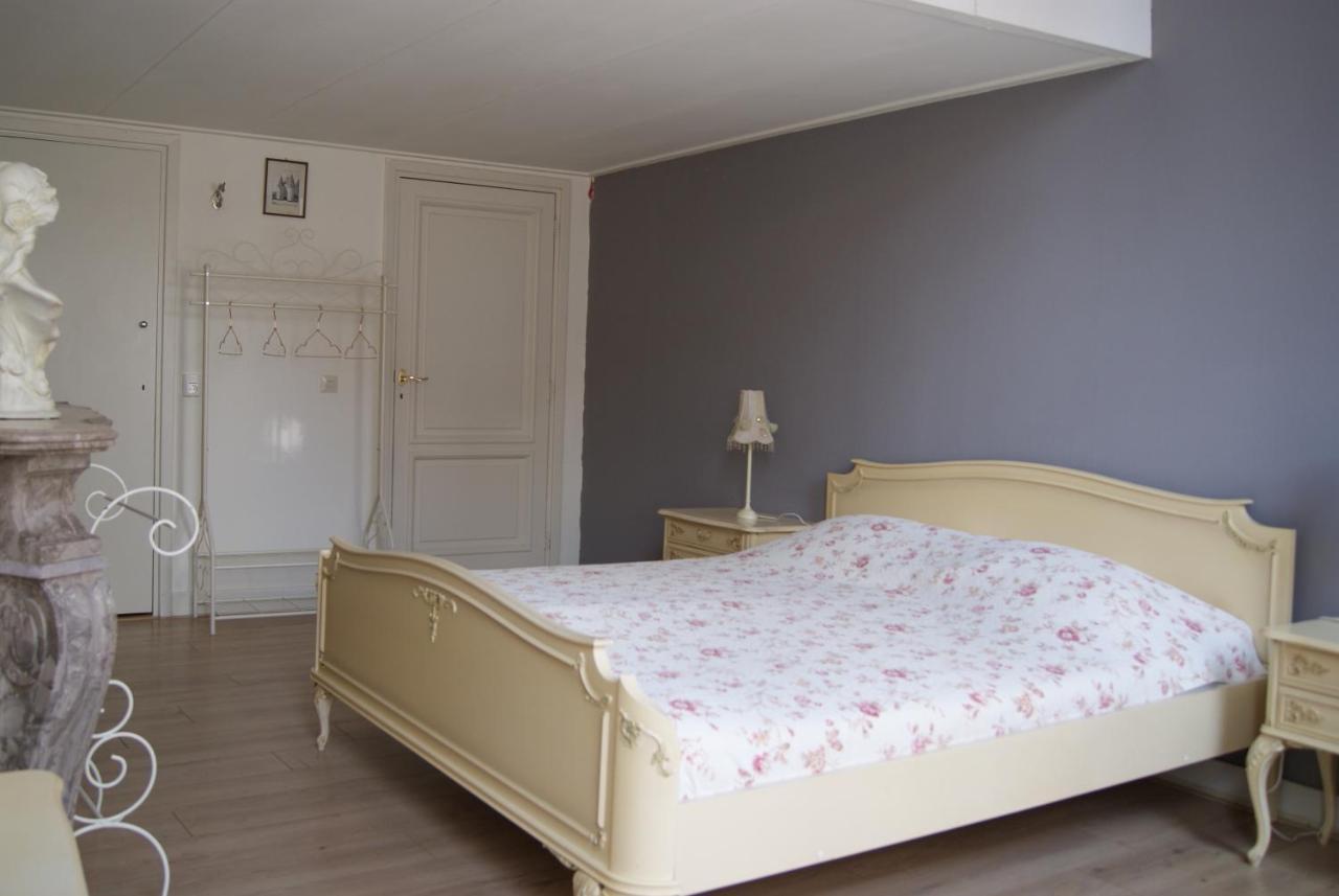 캠펜 De Zevenster "Gevestigd Aan De Winkelstraat" B&B 외부 사진
