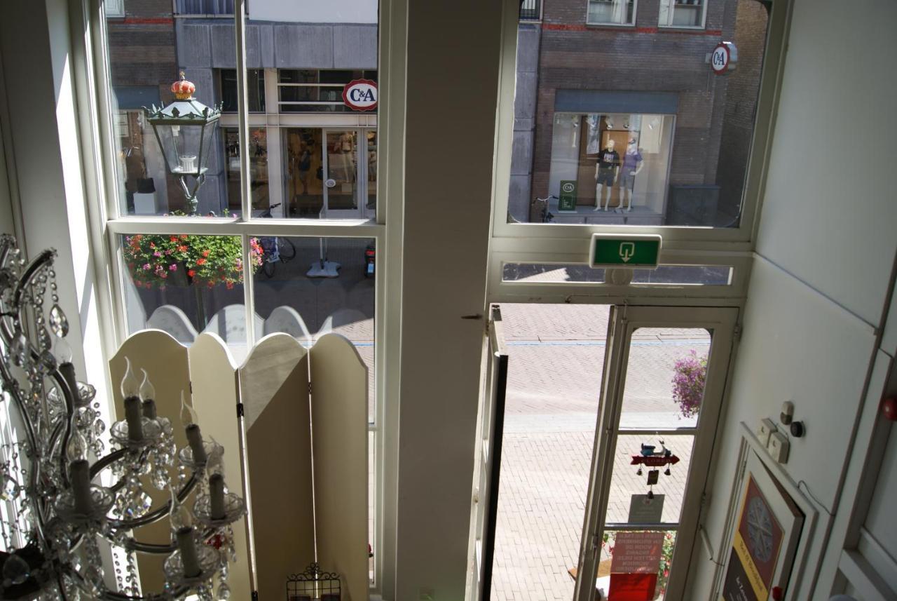 캠펜 De Zevenster "Gevestigd Aan De Winkelstraat" B&B 외부 사진