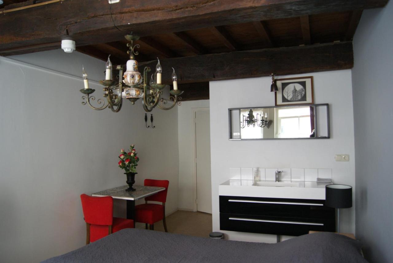 캠펜 De Zevenster "Gevestigd Aan De Winkelstraat" B&B 외부 사진